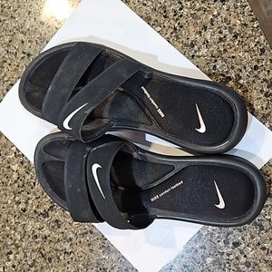 COPY - Womens Nike Sandals